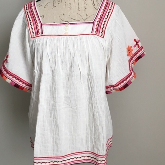 Madewell Tops - Madewell Embroidered Sandblossom Top